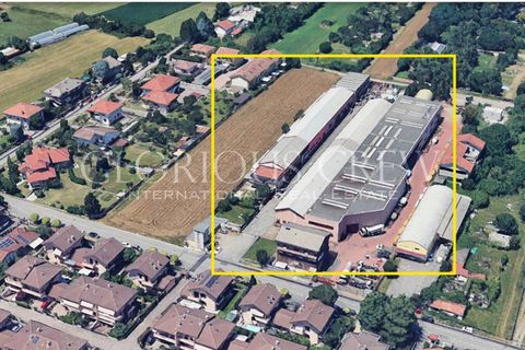 Erhvervsejendom i Cornaredo, Milan, Cornaredo - € 575.000 | Ref: 3585 - foto 1