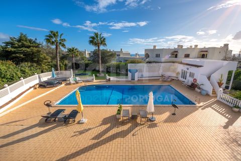 Villa i Lagoa, Faro, Lagoa - € 2.100.000 | Ref: V31092 - foto 12