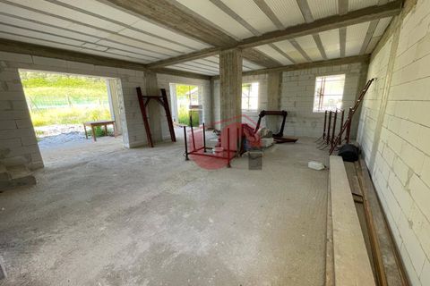 Villa a Benevento, Benevento, Benevento - € 400.000 | Ref: AA39821 - foto 37