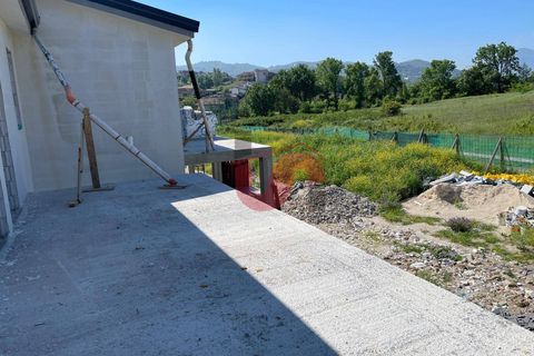 Villa a Benevento, Benevento, Benevento - € 400.000 | Ref: AA39821 - foto 40