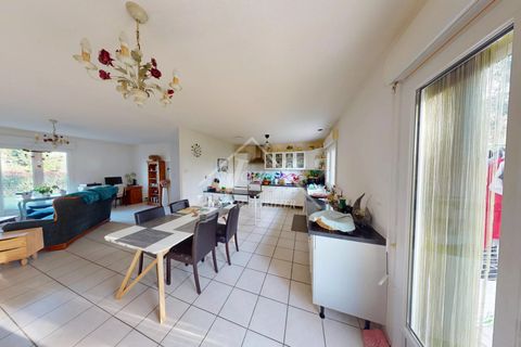 Villa a Bayet, Allier, Bayet - € 228.000 | Ref: G1049 - foto 5