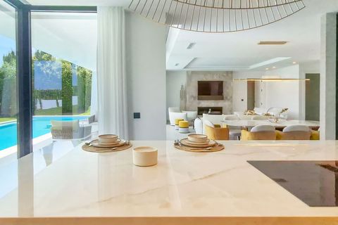 Villa a Estepona, Malaga, Estepona - € 2.495.000 | Ref: R4632814 - foto 9