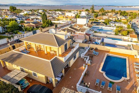 Villa i Torrevieja, Alicante, Torrevieja - € 610.000 | Ref: R5287573 - foto 1