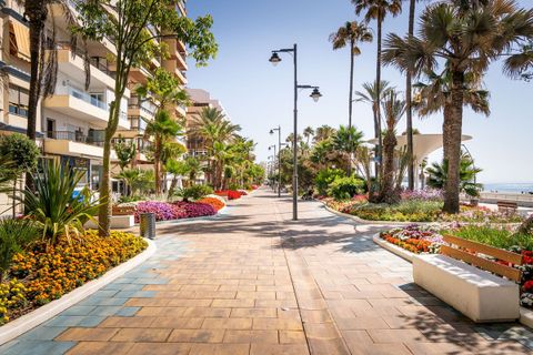 Villa a Estepona, Malaga, Estepona - € 1.300.000 | Ref: R5221375 - foto 41