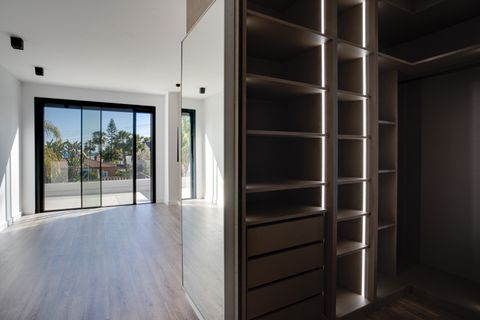 Villa a Estepona, Malaga, Estepona - € 1.595.000 | Ref: HFMs677133 - foto 11