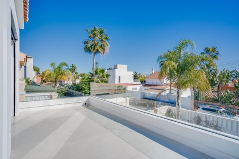 Villa a Estepona, Malaga, Estepona - € 1.595.000 | Ref: HFMs677133 - foto 13