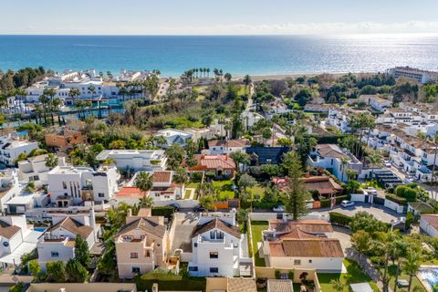 Villa a Estepona, Malaga, Estepona - € 1.595.000 | Ref: HFMs677133 - foto 36