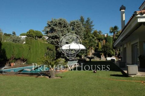 Villa a Alella, Barcelona, Alella - € 1.890.000 | Ref: PH101666/3699 - foto 2