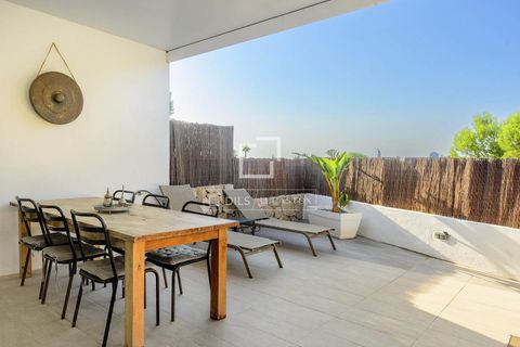 Villa a Cala Moli, Ibiza, Cala Moli - € 1.150.000 | Ref: IBZ65664 - foto 8