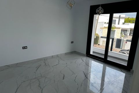 Villa a Rojales, Alicante, Rojales - € 720.000 | Ref: QU010 - foto 12