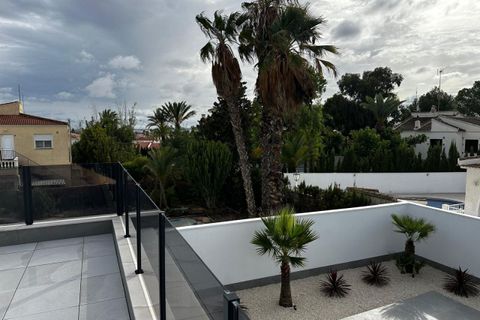Villa a Rojales, Alicante, Rojales - € 720.000 | Ref: QU010 - foto 29