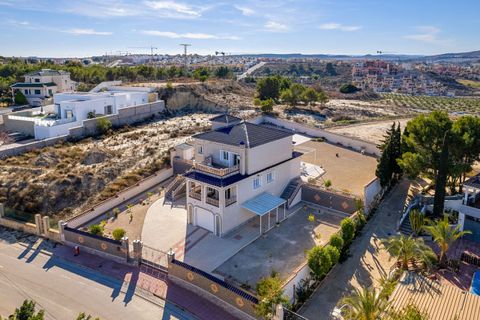 Villa a Almoradi, Alicante, Almoradi - € 495.000 | Ref: AL788 - foto 9