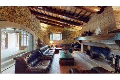 Villa in Santa Cristina D'aro, Gerona - photo 1