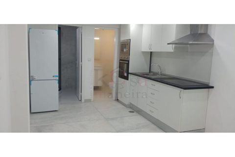 Erhvervsejendom i Corroios, Setubal, Corroios - € 135.000 | Ref: 12491 - foto 4