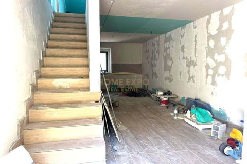 Villa i Barcarena, Lisbon, Barcarena - € 369.000 | Ref: HOME571890 - foto 1