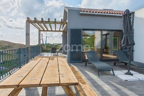 Villa i Vila do Porto, Santa Maria, Vila do Porto - € 750.000 | Ref: ZMPT579118 - foto 5