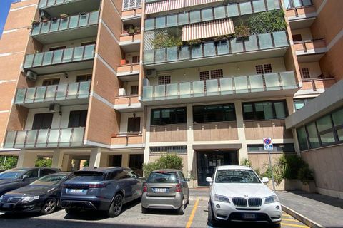Lejlighed i Rome, Rome, Rome - € 510.000 | Ref: Via Alessio Bal - foto 2