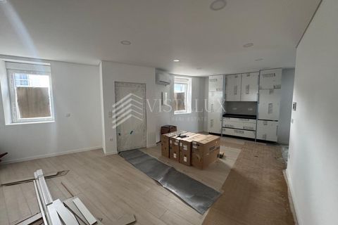 Villa i Aveiro, Aveiro, Aveiro - € 350.000 | Ref: CAS_77 - foto 2