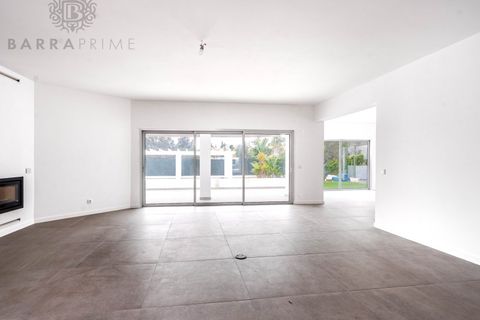 Villa i Quarteira, Faro, Quarteira - € 1.600.000 | Ref: 1403 - foto 13