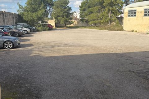 L'establiment comercial a Lecce, Lecce, Lecce - € 3.000/mes | Ref: 3000LEQUILE - foto 5