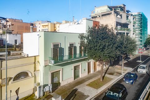 Villa i Lecce, Lecce, Lecce - € 295.000 | Ref: 295LEOPARDI - foto 1