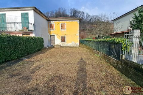Villa a Filattiera, Massa and Carrara, Filattiera - € 60.000 | Ref: A355 - foto 2