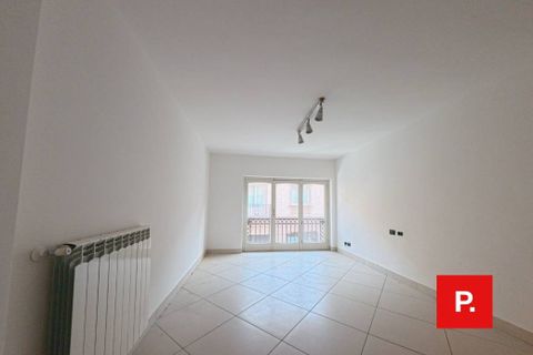 Erhvervsejendom i Caserta, Caserta, Caserta - € 295.000 | Ref: kA9316 - foto 2