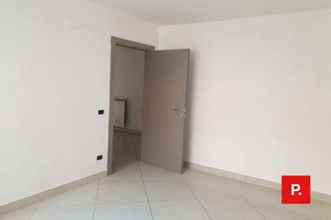 Erhvervsejendom i Caserta, Caserta, Caserta - € 295.000 | Ref: kA9316 - foto 9