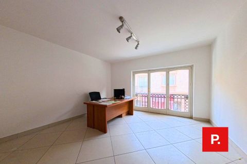 Erhvervsejendom i Caserta, Caserta, Caserta - € 295.000 | Ref: kA9316 - foto 11