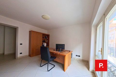 Erhvervsejendom i Caserta, Caserta, Caserta - € 295.000 | Ref: kA9316 - foto 15