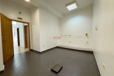 L'establiment comercial a Valongo, Porto, Valongo - € 850/mes | Ref: NOVA-ER-2221 - foto 7