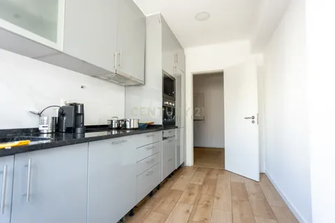Lejlighed i Odivelas, Lisbon, Odivelas - € 350.000 | Ref: C0183-01335 - foto 22