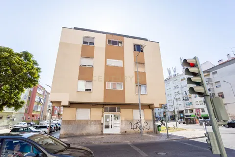 Lejlighed i Odivelas, Lisbon, Odivelas - € 350.000 | Ref: C0183-01335 - foto 27