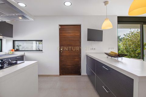 Villa i Almocageme, Lisbon, Almocageme - € 1.000.000 | Ref: C0183-01343 - foto 14