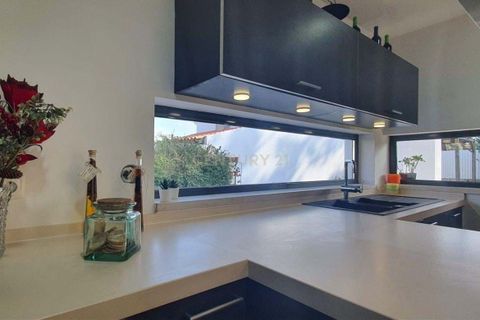 Villa i Almocageme, Lisbon, Almocageme - € 1.000.000 | Ref: C0183-01343 - foto 17