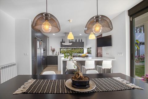 Villa i Almocageme, Lisbon, Almocageme - € 1.000.000 | Ref: C0183-01343 - foto 20