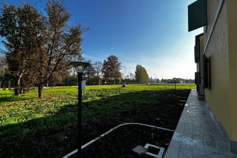 Villa a Cavezzo, Modena, Cavezzo - € 125.000 | Ref: CA238 - foto 14
