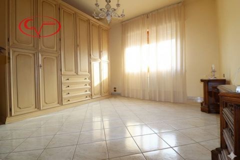Villa a Montevarchi, Arezzo, Montevarchi - € 173.000 | Ref: 8235 - foto 12