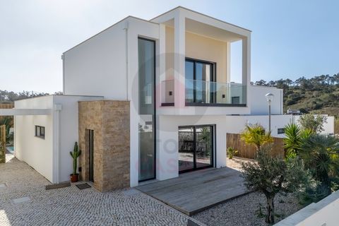 Villa i Foz do Arelho, Leiria, Foz do Arelho - € 560.000 | Ref: TOP2673 - foto 2