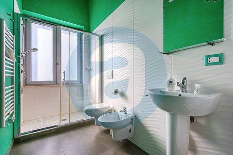 Erhvervsejendom i Bari, Bari, Bari - € 1.600.000 | Ref: Complesso_polifunzionale_Mungivacca - foto 37