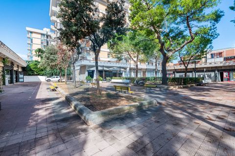 Leilighet i Bari, Bari, Bari - € 345 000 | Ref: Corso_A_de_Gasperi_pentavani - foto 24