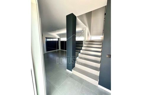 Villa i Gafanha do Carmo, Aveiro, Gafanha do Carmo - € 370.000 | Ref: 2162 - foto 5