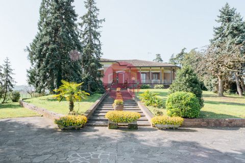 Villa a Cesena, Forli-Cesena, Cesena - € 1.200.000 | Ref: G-C2-037 - foto 3