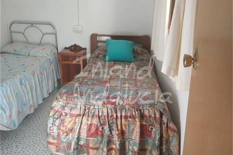 Cortijo i Iznajar, Cordoba, Iznajar - € 170.000 | Ref: CJ929 - foto 11
