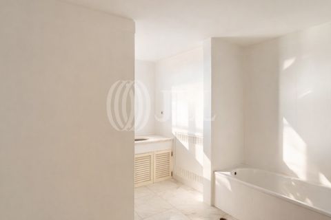 Villa i Carnaxide, Lisbon, Carnaxide - € 3.000.000 | Ref: 91894 - foto 13