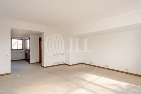 Villa i Carnaxide, Lisbon, Carnaxide - € 3.000.000 | Ref: 91894 - foto 15