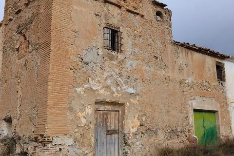 Landejendom i Caniles, Granada, Caniles - € 21.000 | Ref: v3138 - foto 1