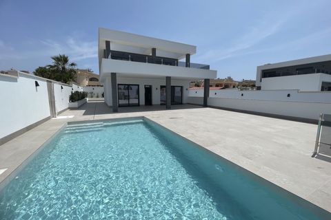 Villa i Rojales, Alicante, Rojales - € 799.000 | Ref: C181-D02-V34 - foto 1