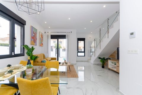 Villa a Torrevieja, Alicante, Torrevieja - € 409.000 | Ref: C074-D01-V33 - foto 17