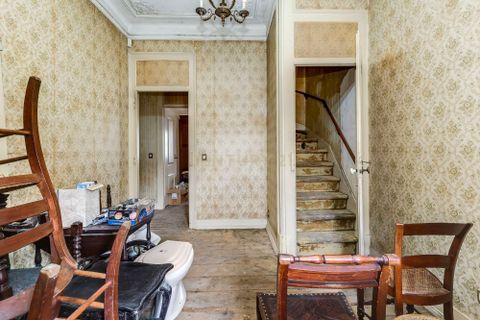 Villa i Odivelas, Lisbon, Odivelas - € 560.000 | Ref: C0222-06767 - foto 15